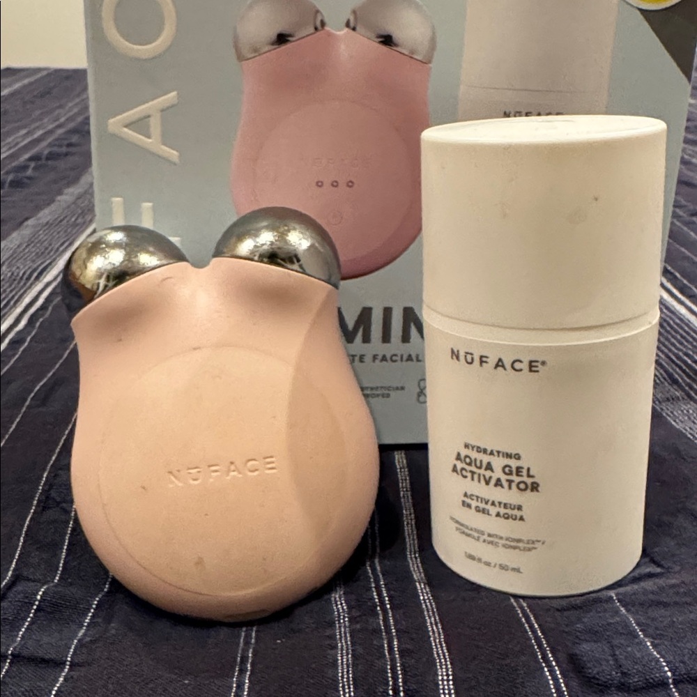 NuFace Mini+ Facial Toning Device (gel + charger) - Used